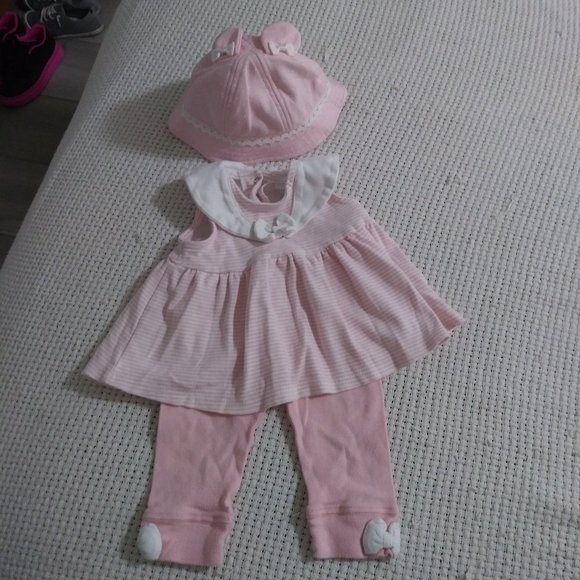 Laura Ashley Other - 👶2 Beautiful Outfits for 6-9 months